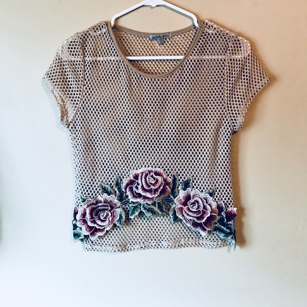 Flower detailed crop top